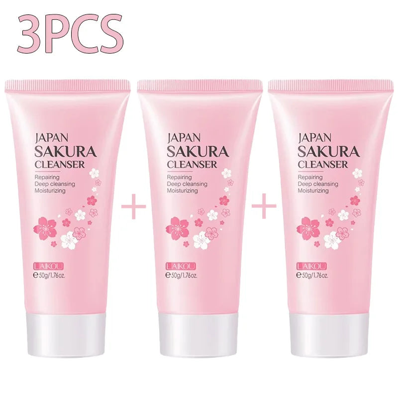 Mousse nettoyante Sakura — peau nette & éclatante