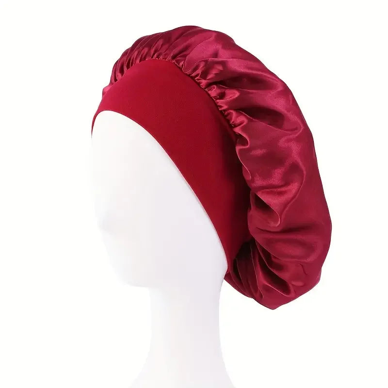 Bonnet satin grand format — cheveux bouclés & tresses