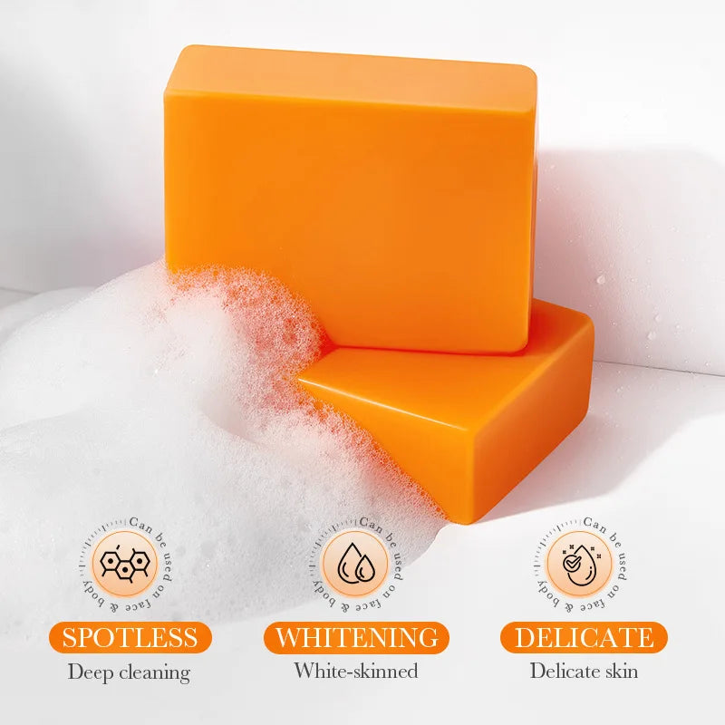 Savon Nettoyant Éclaircissant à l'Acide Kojique