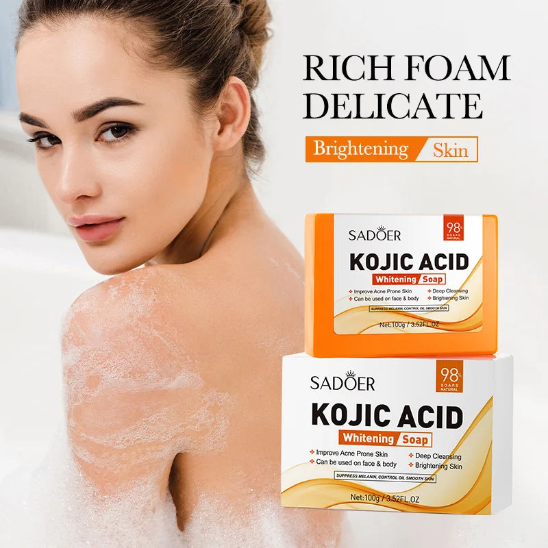 Savon Nettoyant Éclaircissant à l'Acide Kojique