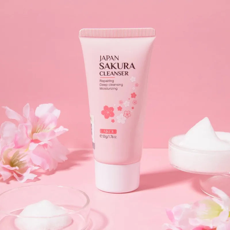 Mousse nettoyante Sakura peau nette & éclatante soin quotidien – Belleréelle