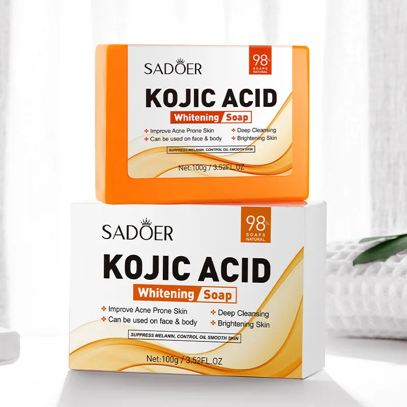 Savon Nettoyant Éclaircissant à l'Acide Kojique