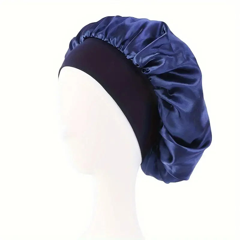 Bonnet satin grand format — cheveux bouclés & tresses